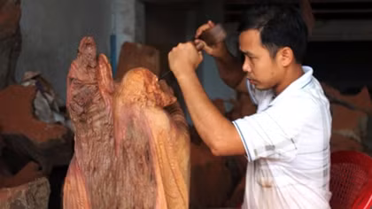 “Tay đục vạn năng” Đào Đình Năng