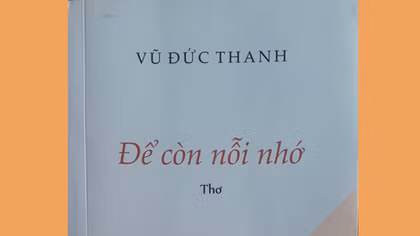 Người lặng lẽ dắt thơ đi