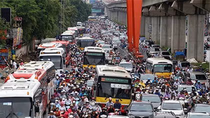 Hà Nội có đầy đủ pháp lý để triển khai hạn chế xe máy