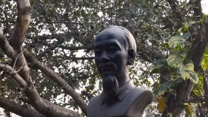 Tượng đài Hồ Chí Minh ở Kolkata