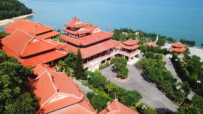 Hành trình khám phá mới mẻ ở Vân Đồn