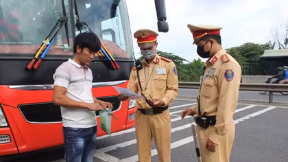 Đảm bảo an toàn cho hành khách tham gia giao thông sau Tết