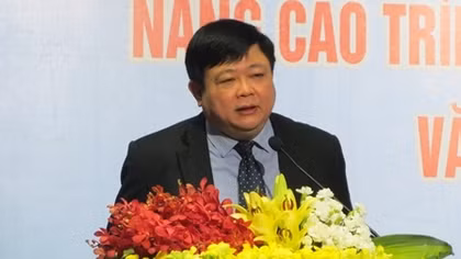 Nâng cao năng lực lãnh đạo, quản lý văn học nghệ thuật trong giai đoạn hiện nay