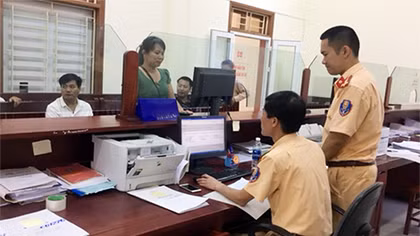 Đơn giản hóa thủ tục hành chính, tạo thuận lợi cho người dân