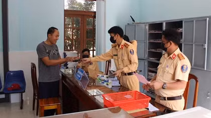 CSGT Quảng Nam nỗ lực phòng chống dịch Covid-19