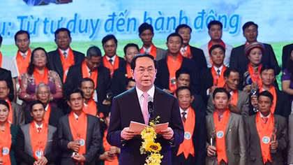 Vinh danh 63 nông dân Việt Nam xuất sắc năm 2016