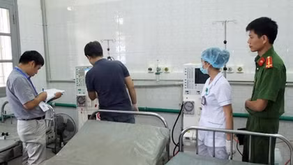 Vụ 8 người chạy thận tử vong: Triệu tập Giám đốc công ty sửa máy lọc nước