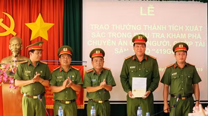 Người chuyên gỡ "nút thắt" trong những vụ trọng án