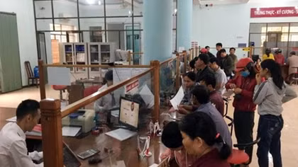 Đơn giản hóa thủ tục vay vốn ngân hàng để đẩy lùi tín dụng đen