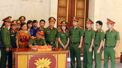 Trường Trung cấp Cảnh sát vũ trang về nguồn tại tỉnh Cao Bằng