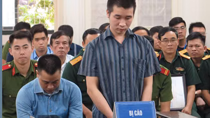 Hai cặp đôi ngủ chung giường và cái kết cực kỳ chát đắng