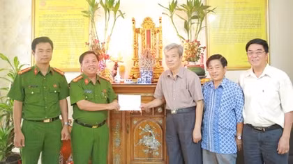 Học viện CSND đóng góp xây dựng Đền Hùng và Tháp Hùng Vương tại quần đảo Trường Sa