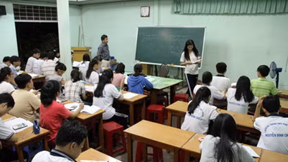 Dạy thêm và tiền bạc