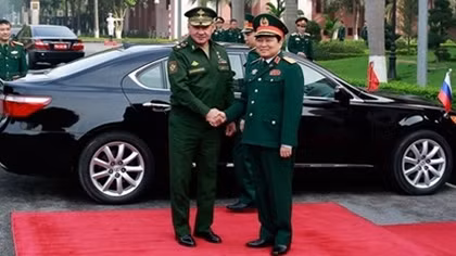 Tăng cường hơn nữa hợp tác quốc phòng song phương
