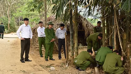 Dùng mìn tự chế để níu kéo tình cảm