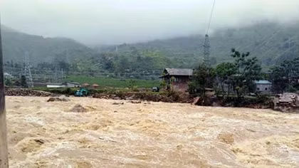 Lào Cai nỗ lực đưa dân ra khỏi vùng có nguy cơ bị lũ