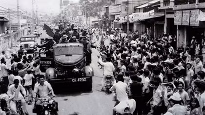 Lan man quanh tờ lịch 30-4
