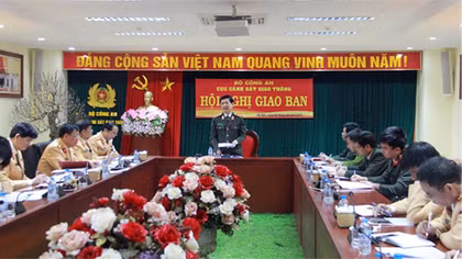 Thứ trưởng Nguyễn Văn Sơn làm việc về công tác đảm bảo trật tự an toàn giao thông