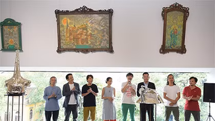 Không gian của các họa sĩ đương đại