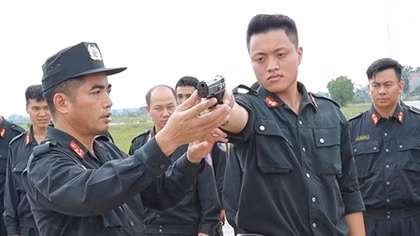 Vẻ vang 30 năm xây dựng và phát triển