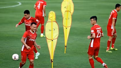 Trọng Hoàng kịp bình phục chấn thương để thi đấu ở Asian Cup