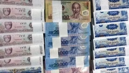 Nở rộ dịch vụ đổi tiền lẻ, tiền mới online