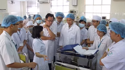 Điểm chuẩn trường tốp đầu giảm mạnh, chất lượng đầu vào có giảm?