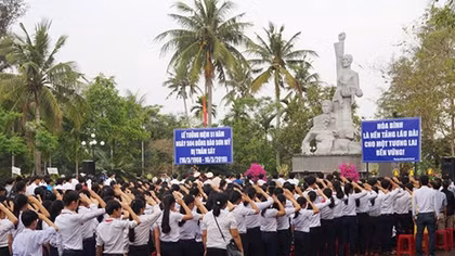 Tưởng niệm 504 thường dân trong vụ thảm sát Sơn Mỹ