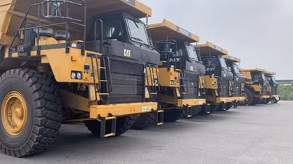 Xe tải siêu trường dùng giấy phép giả chạy trên Cao tốc Nội Bài - Lào Cai