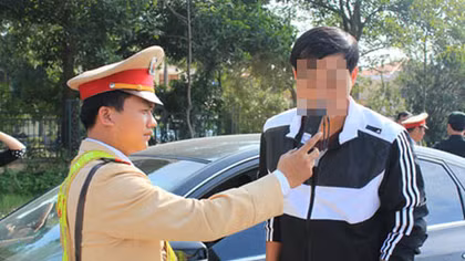 Hà Nội phạt 84 trường hợp vi phạm nồng độ cồn tuần đầu tiên