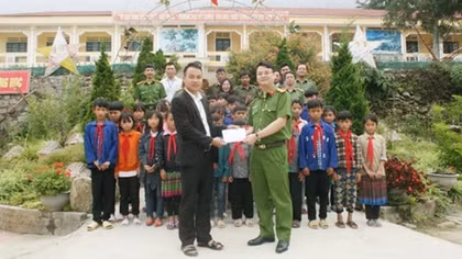 Xây tặng nhà ăn bán trú cho trường phổ thông dân tộc bán trú xã Ý Tý