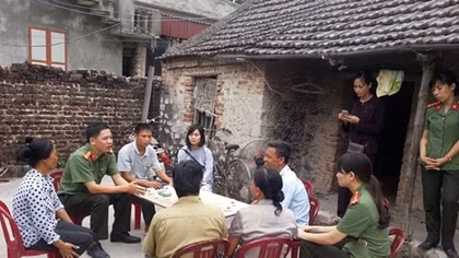 Đồng cam cộng khổ với đồng bào vùng cao