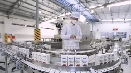 Sữa hạt cao cấp vào Hàn Quốc, Vinamilk ký hợp đồng xuất khẩu 1,2 triệu USD
