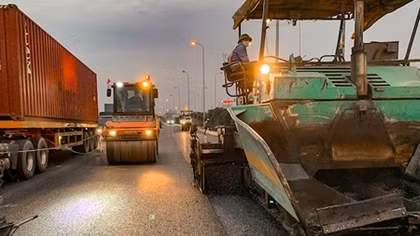 Dừng khai thác nếu công trình đường bộ không an toàn