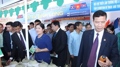 Khai mạc Hội chợ triển lãm Campuchia - Lào - Việt Nam