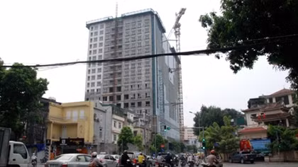 Mới xử lý được "phần ngọn" của vấn nạn vi phạm xây dựng