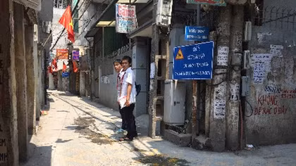 “BRT đi bộ” dành cho học sinh - lộ bất cập