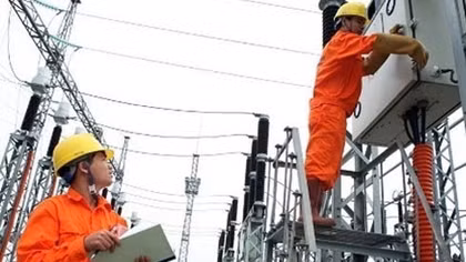 Ghi đúng tiền điện, vẫn là do con người