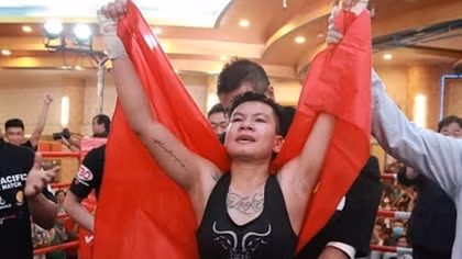 “Nữ võ sĩ bé nhỏ” làm rạng danh quyền Anh Việt Nam
