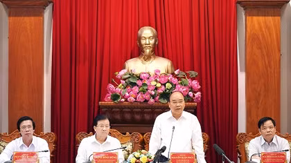 Thủ tướng nhất trí nguồn vốn hơn 3.000 tỷ đồng hỗ trợ chống sạt lở ĐBSCL