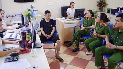 Nữ Trung tá Công an có tấm lòng nhân ái 