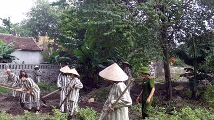 "Cảm ơn các anh Công an đã cứu giúp cuộc đời tôi"