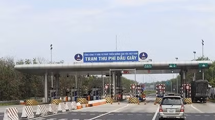Kiểm tra đột xuất hoạt động tại trạm thu phí vừa bị cướp 2,2 tỷ đồng