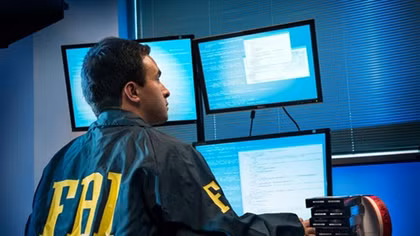 Tin tặc công bố dữ liệu cá nhân của hàng ngàn sĩ quan FBI