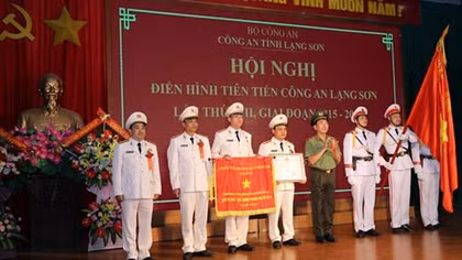 Xuất hiện nhiều điển hình tiên tiến, tấm gương tiêu biểu trong Công an tỉnh Lạng Sơn