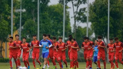 U22 Việt Nam và thử thách trên mặt cỏ nhân tạo