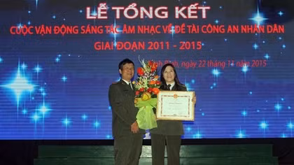 Người nữ công an đam mê nghệ thuật
