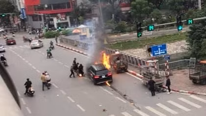 Khởi tố vụ lái xe Mercedes tông chết người trên đường Lê Văn Lương