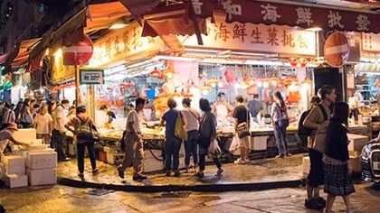 Những khu chợ "ẩm ướt" trong thành phố đắt đỏ nhất thế giới