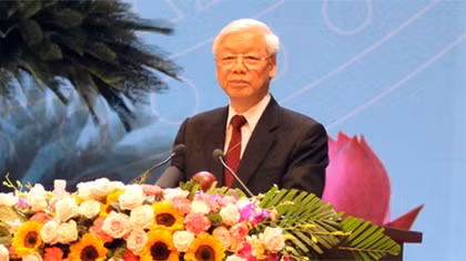 Phụ nữ phải là 'người thắp lửa cho mỗi nhà'